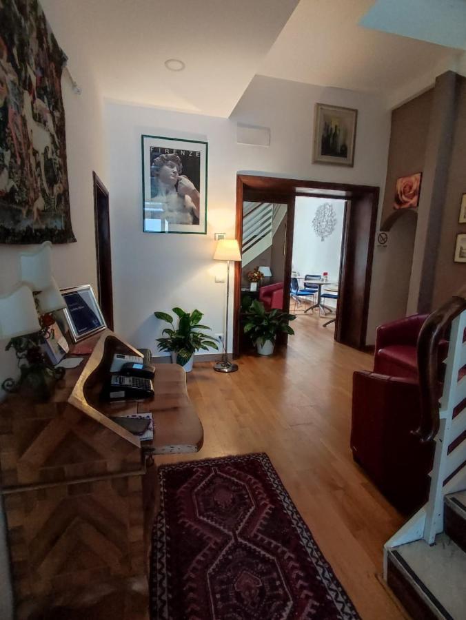 La Petite Maison Florença Exterior foto