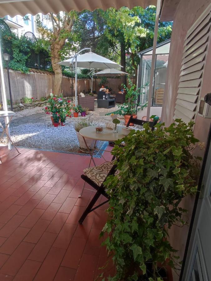 La Petite Maison Florença Exterior foto
